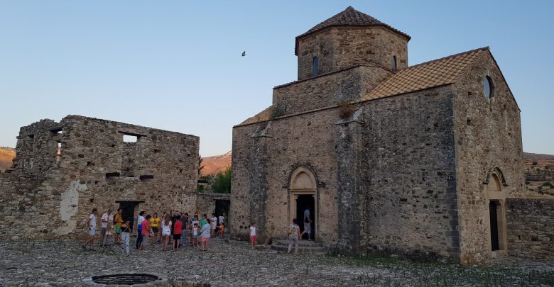 monastiri-toy-sinti