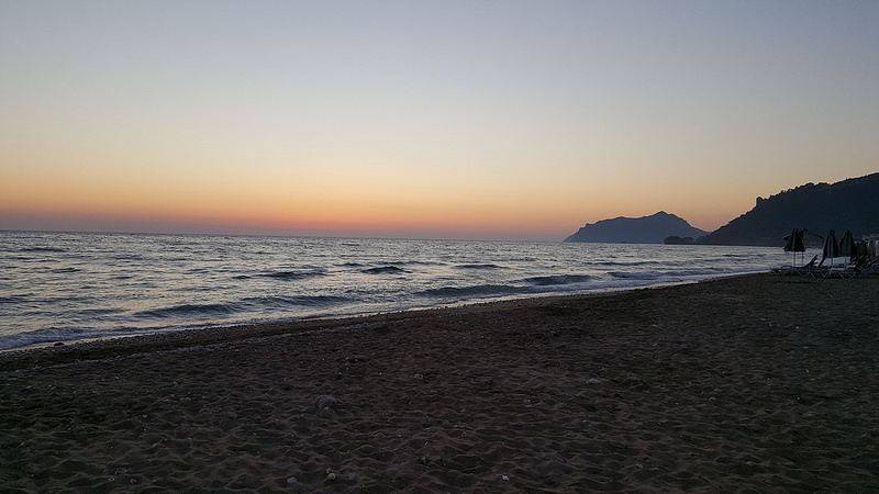 nisia_beach