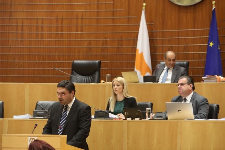 Government submits complementary budget amounting to €302 ml due to COVID-19