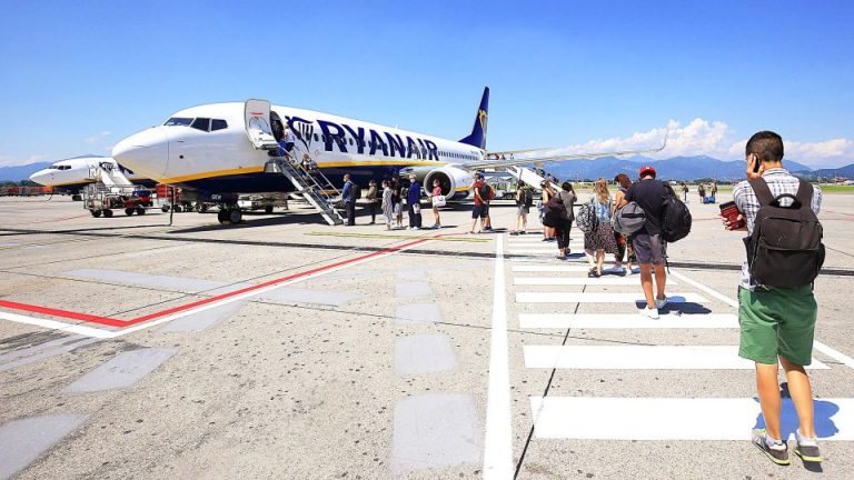 Ryanair launching flights from Paphos to Netherlands and Poland